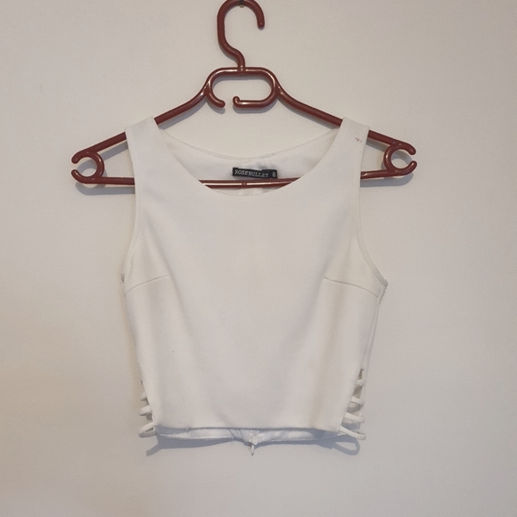 Rosebullet Tops - White crop with cut out sides